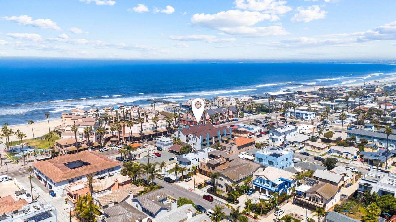 727 Seacoast Dr - Photo 7 of 11