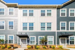 13037 Western Ln - Photo 1 of 1