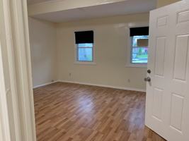 featured image of 130 Carlisle St #1