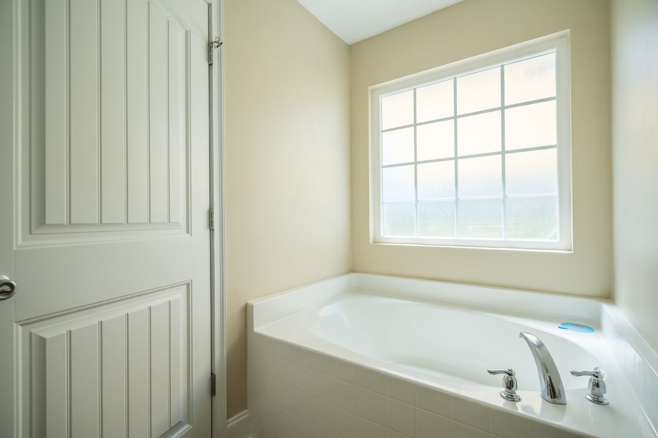 365 Lincoln Way Ne - Photo 7 of 31