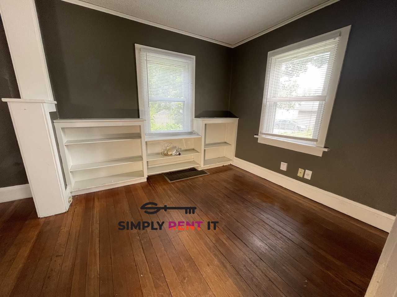 2517 Storm Street - Photo 4 of 21