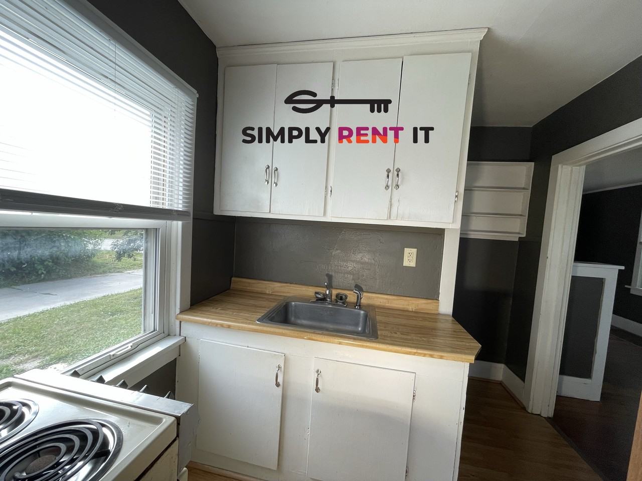 2517 Storm Street - Photo 5 of 21