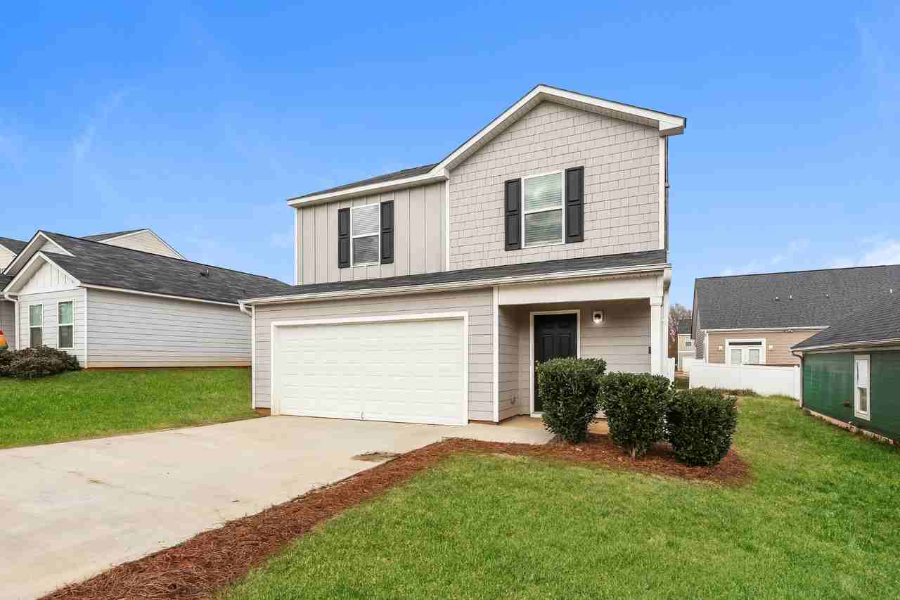 123 Colonial Walk - Photo 2 of 19