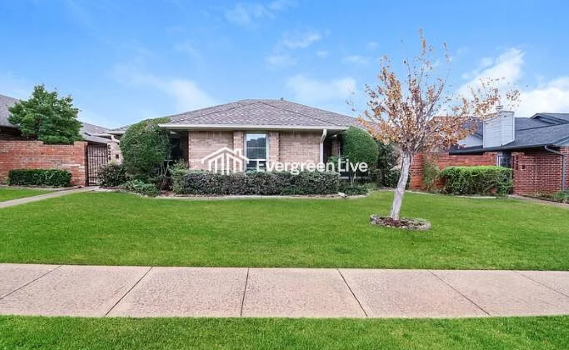 624 Nw 142nd St - Photo 2 of 21