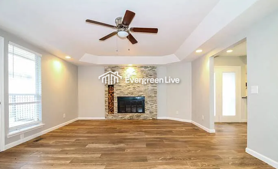 624 Nw 142nd St - Photo 3 of 21