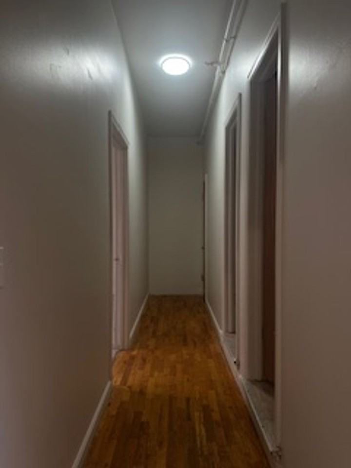 734 1/2 Massachusetts St - Photo 5 of 7