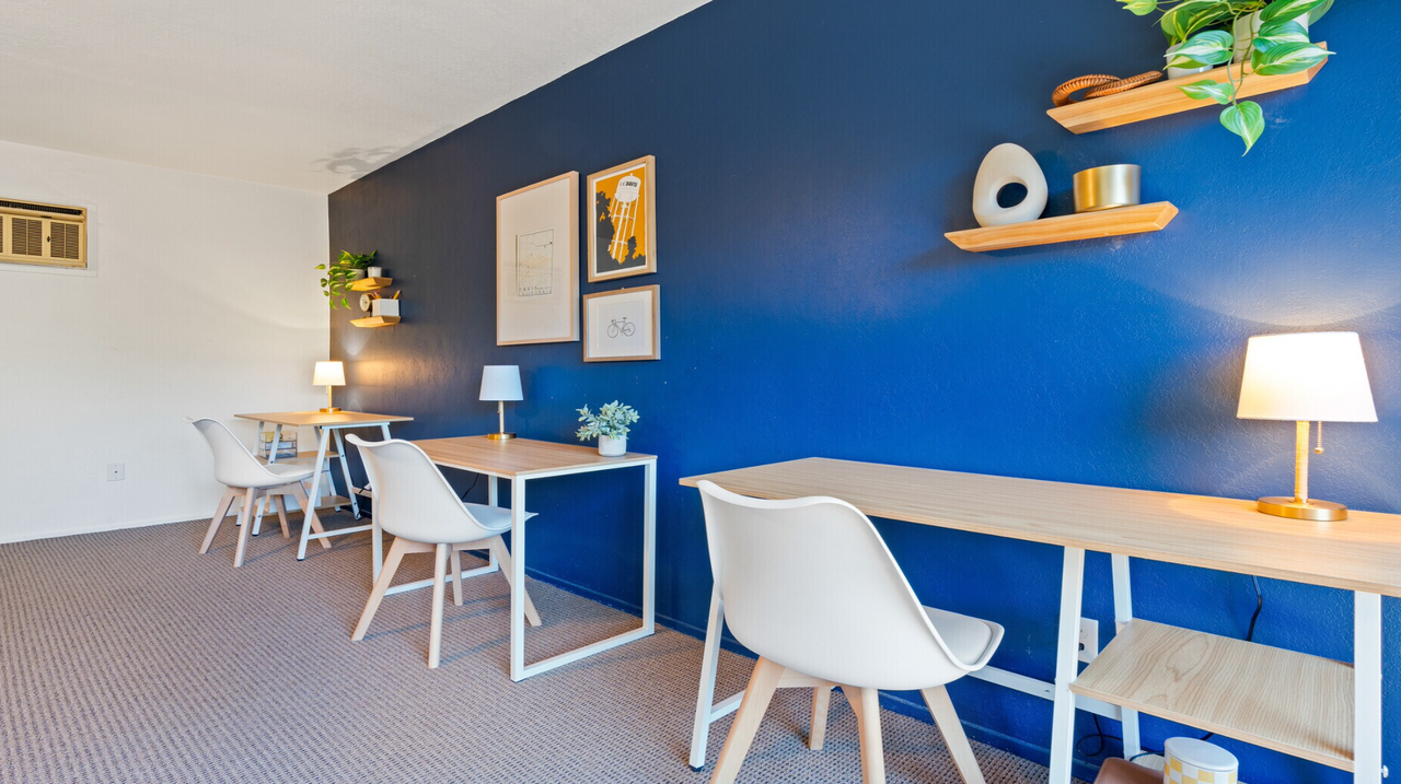 NEW STUDY ROOM! AVAILABLE NOW AND FOR 2025 - Photo 6 of 44