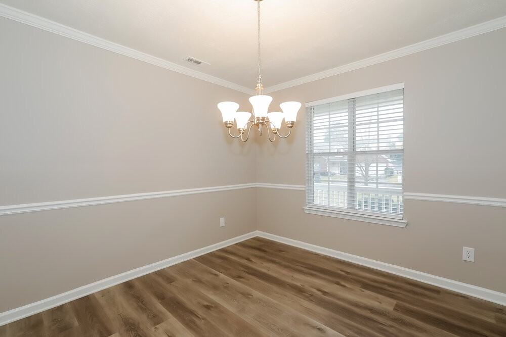 5713 Colonnade Dr - Photo 6 of 17