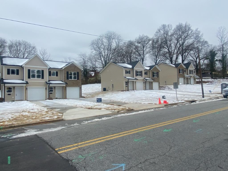 221 West Murphy Street #A - Photo 2 of 11