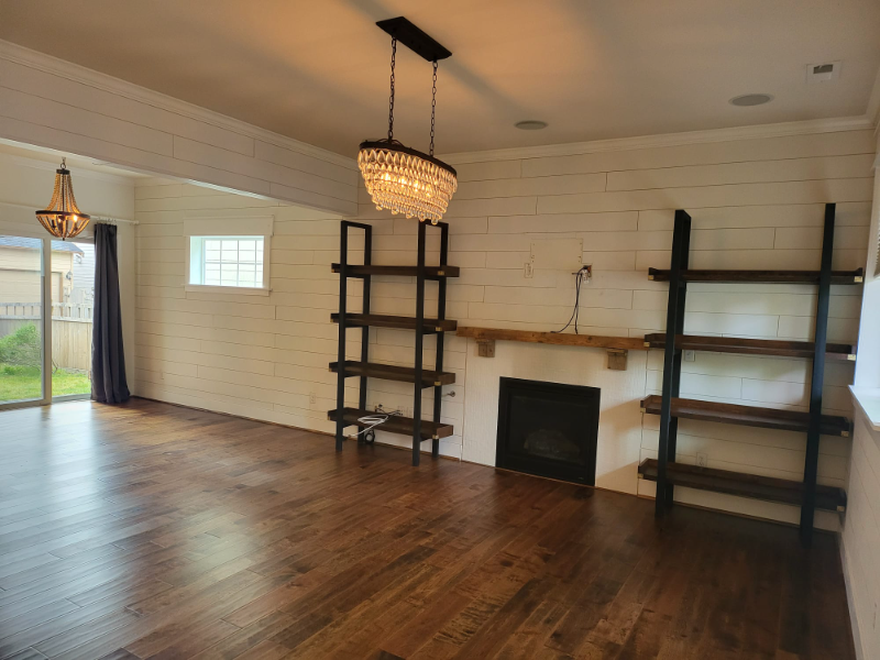 4601 Strathmore Cir Sw - Photo 2 of 27