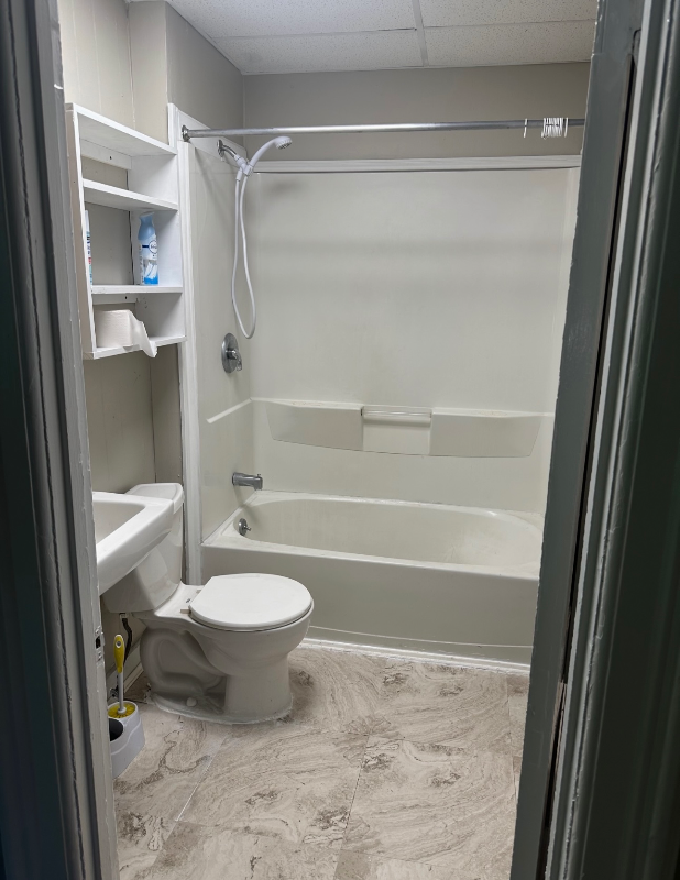 28 Highland Ter #A - Photo 3 of 7