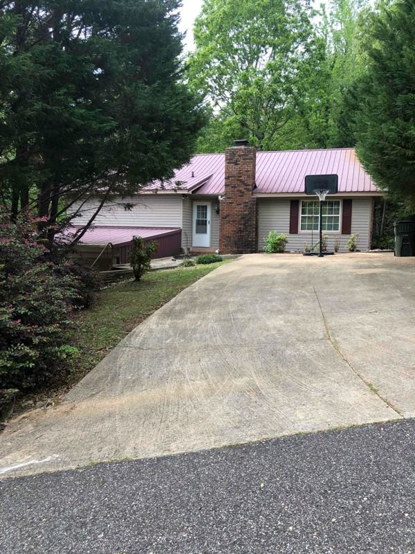 4241 Springhill Dr - Photo 2 of 24