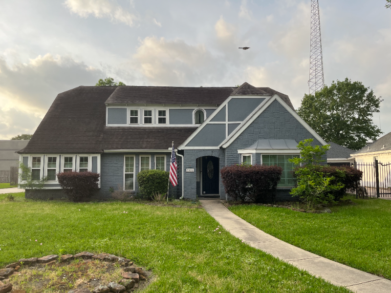 7906 12th Fairway Ln - Photo 2 of 20