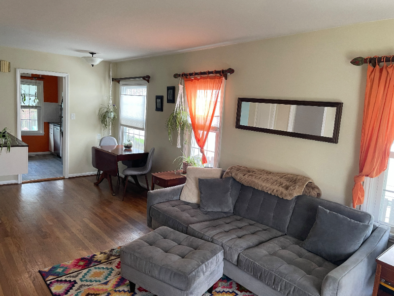 483 E Jeffrey Pl - Photo 3 of 20