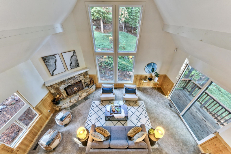 11641 Zermatt Dr - Photo 3 of 33