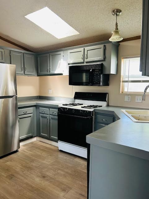 95 Dunlap Cir - Photo 2 of 8