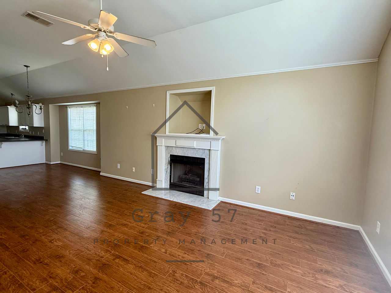 2071 Village Ln - Photo 2 of 13