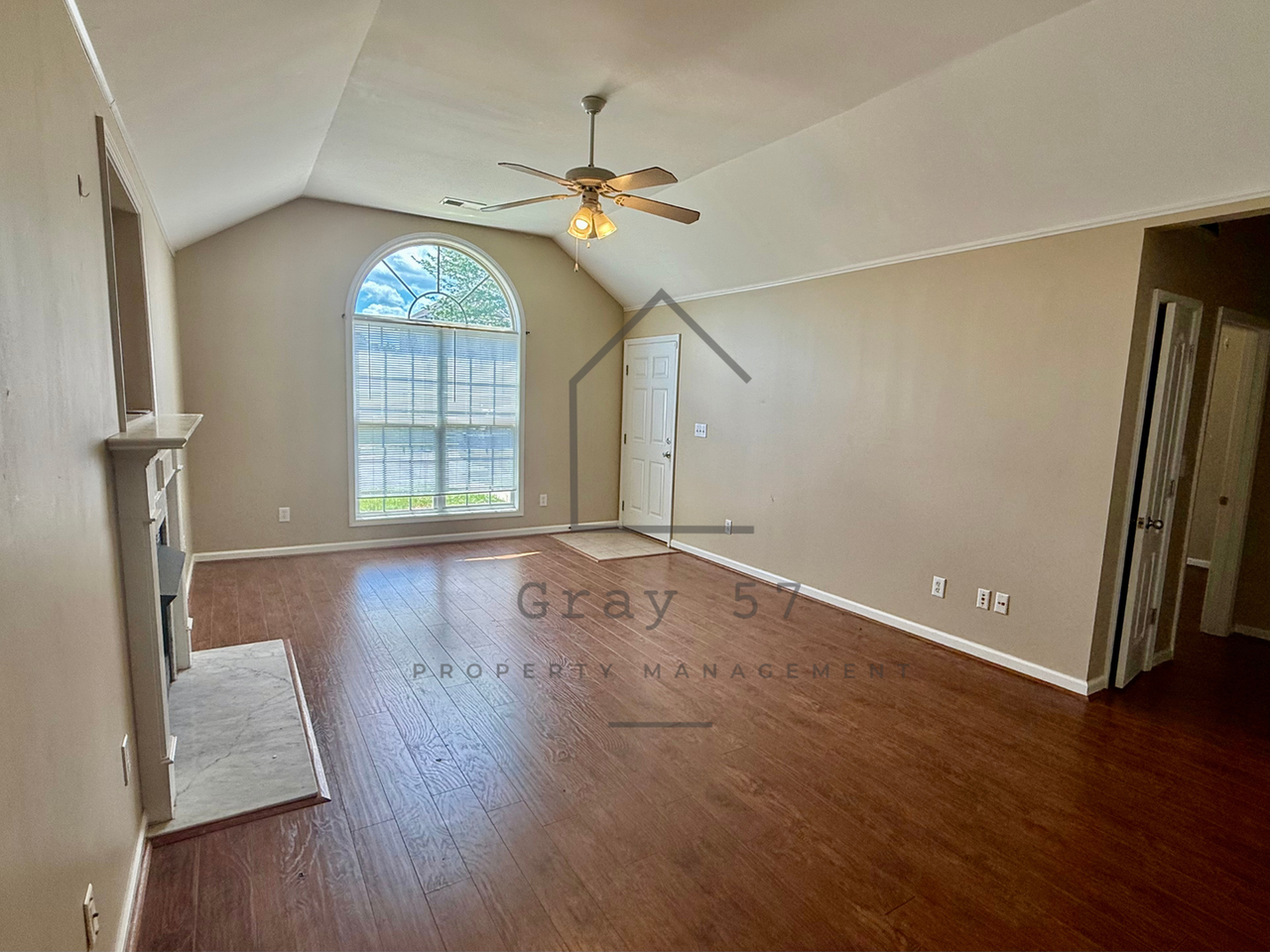 2071 Village Ln - Photo 3 of 13