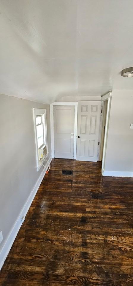 231 Richfield Blvd - Photo 6 of 11