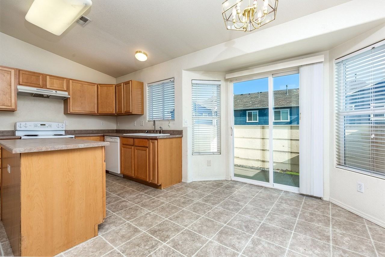 4822 Rusty Nail Pt - Photo 6 of 33