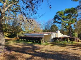 419 Airport Rd - Photo 1 of 1