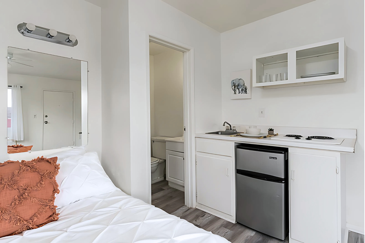 538 N. Main Street - Photo 4 of 24