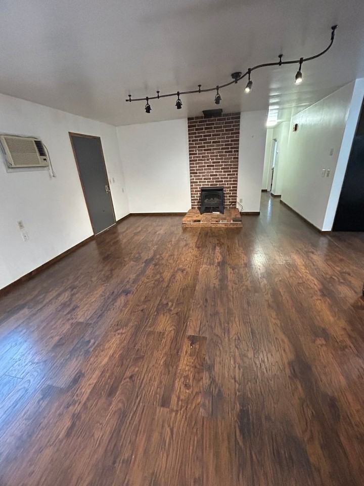 508 E Allyn St - Photo 2 of 11