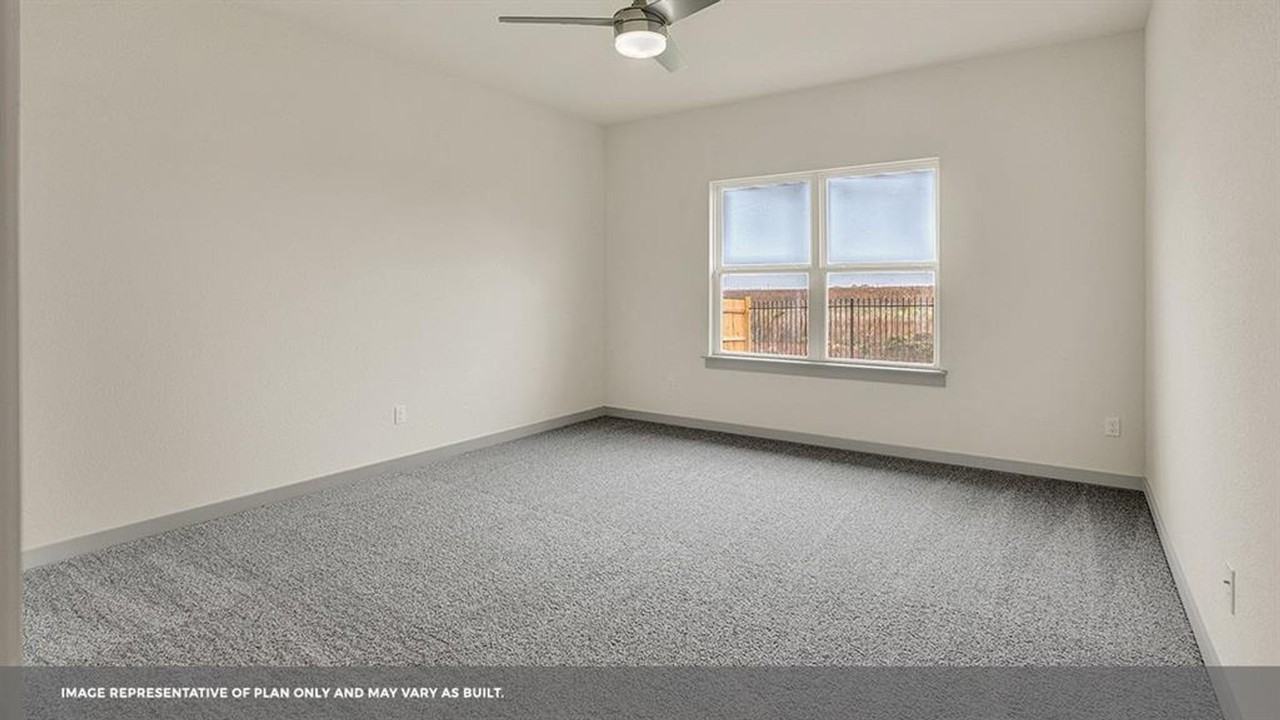 10917 Tildon Ave - Photo 3 of 37