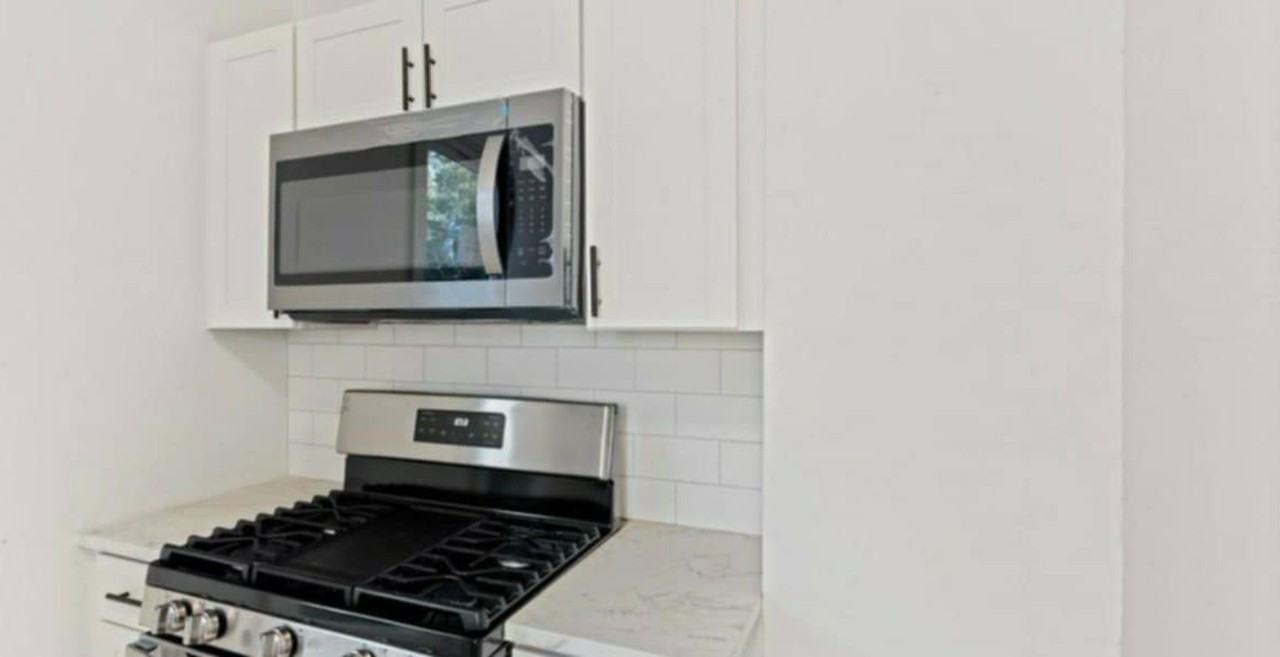 2857 Triangle Pl - Photo 3 of 16