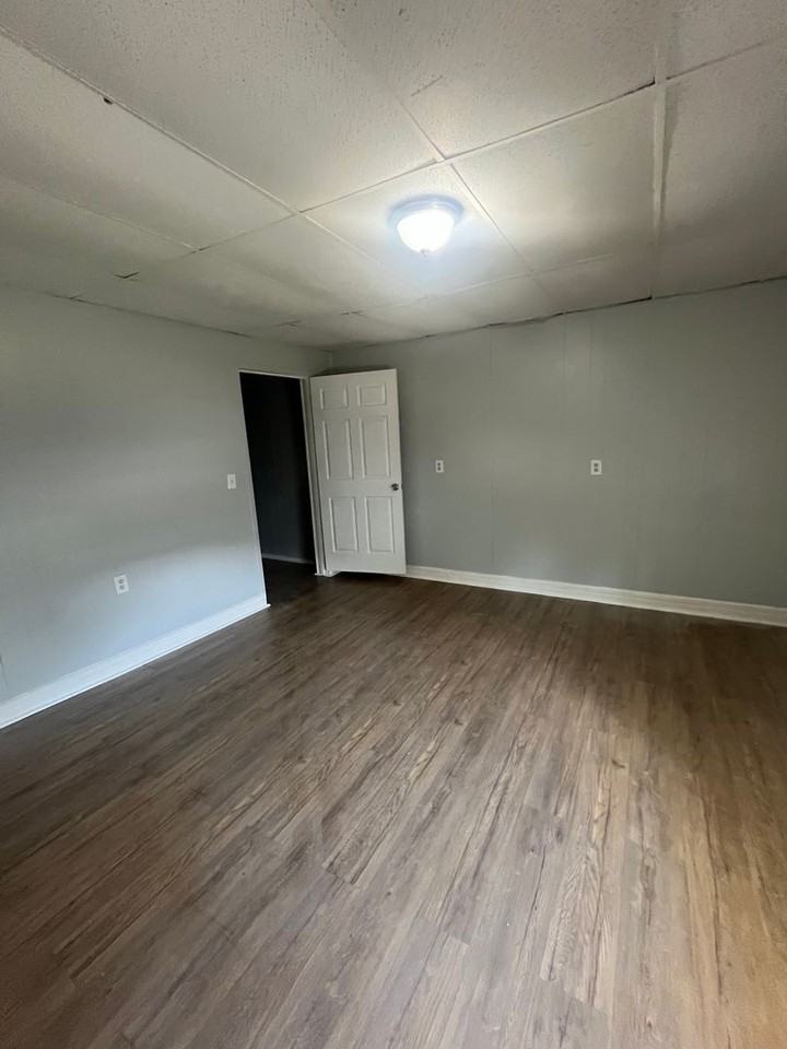 426 North 22nd Street - Photo 4 of 8