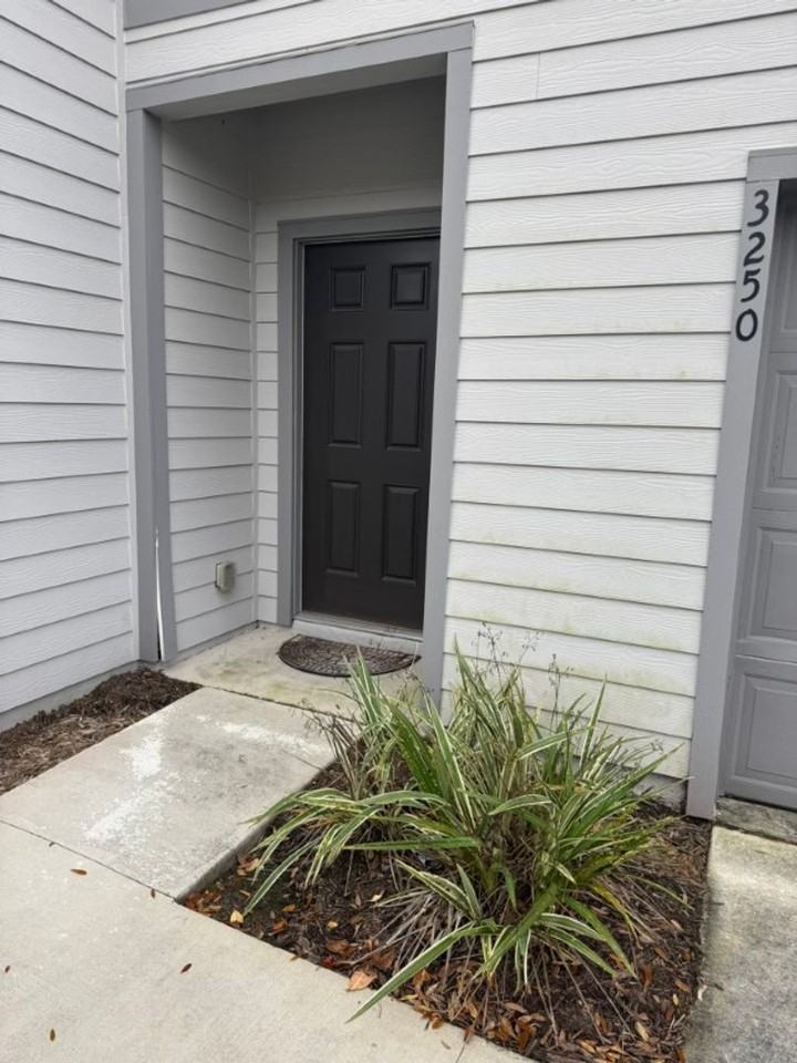 3250 Brookasher Dr - Photo 3 of 43