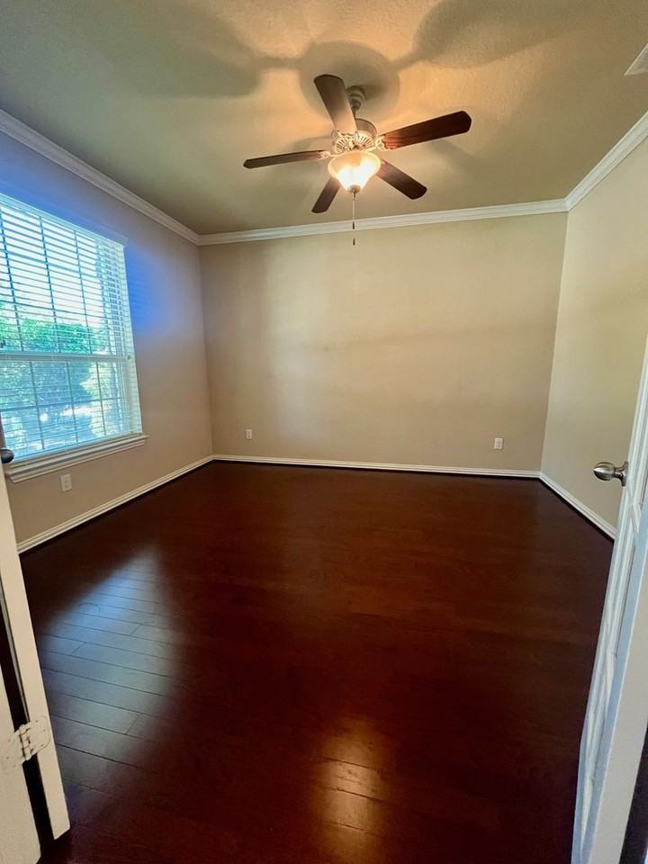 8630 Sierra Sky - Photo 4 of 50