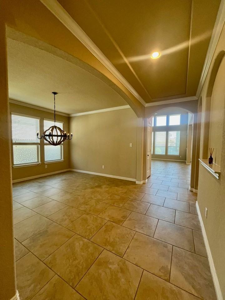 8630 Sierra Sky - Photo 5 of 50