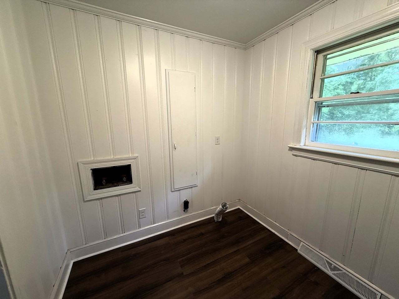 7003 W Mount Dr - Photo 3 of 17