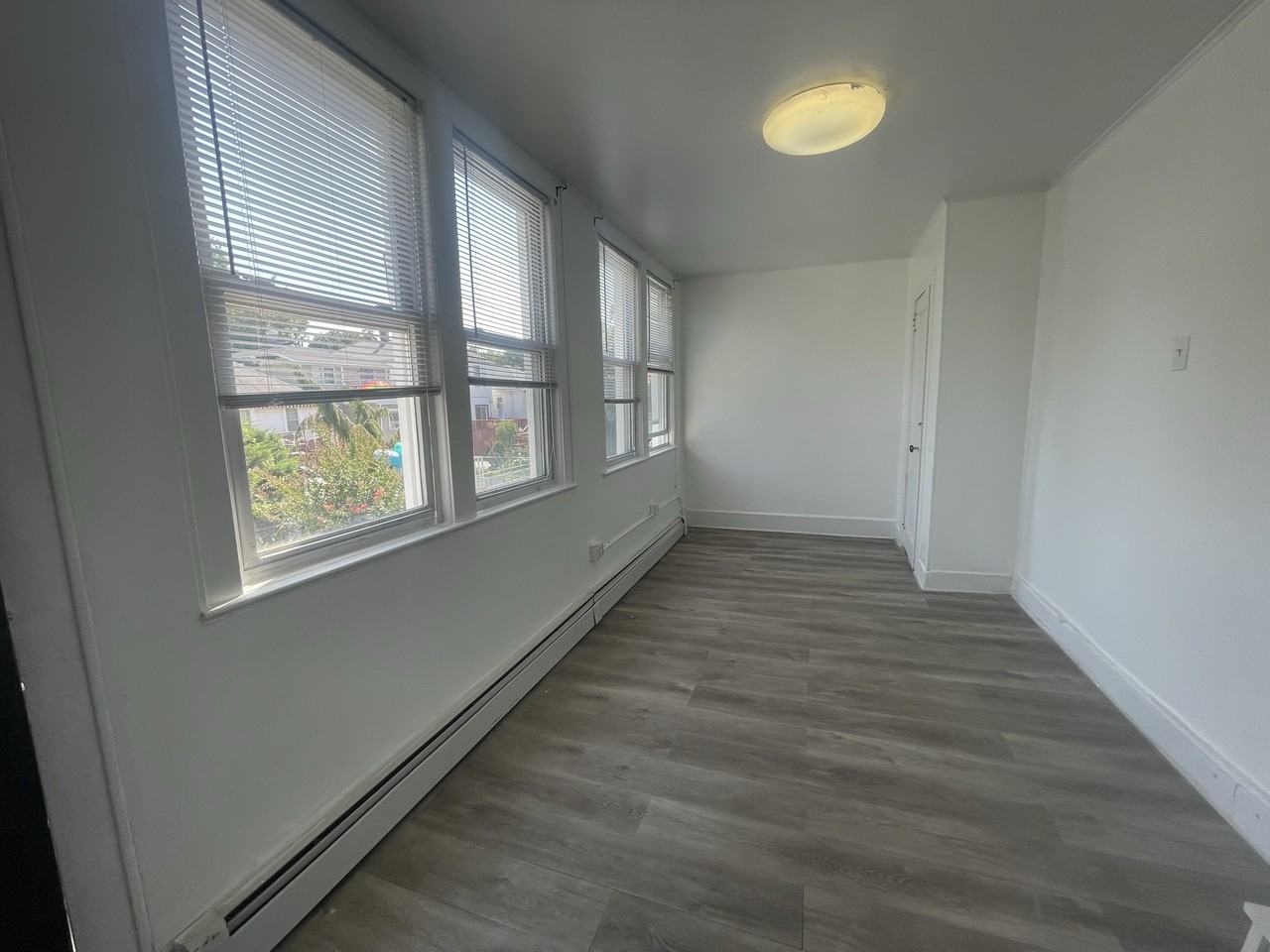 Zulette Ave - Photo 2 of 12