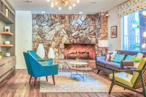 featured image of 3205 Los Feliz Boulevard