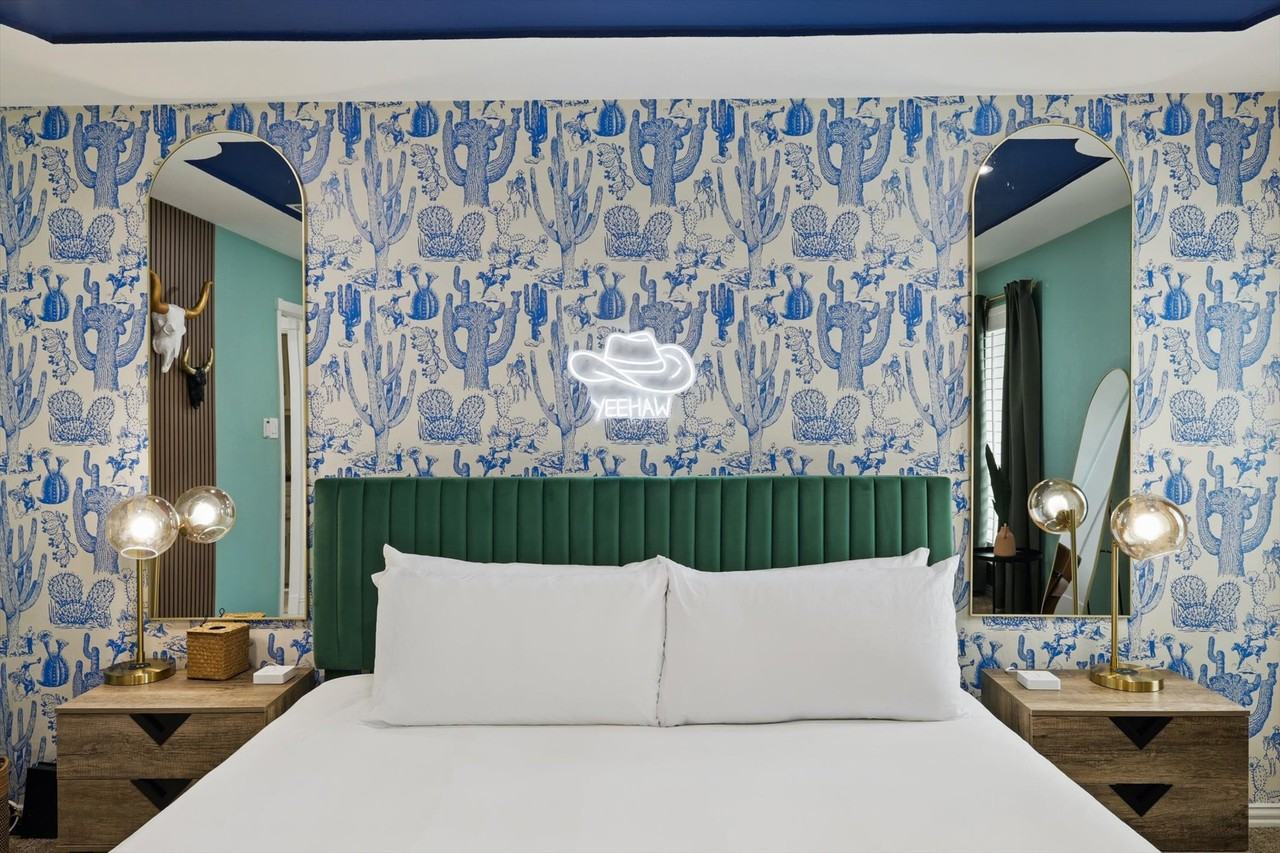 328 Shawnee Trl #NA - Photo 5 of 42