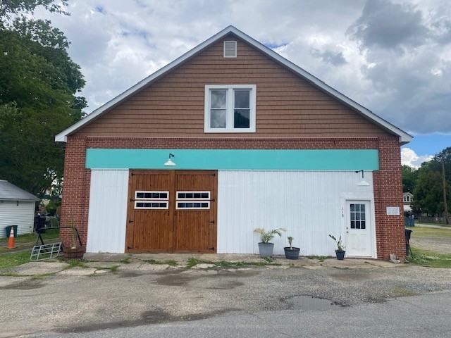 118 Bancroft Ave #201 - Photo 3 of 16