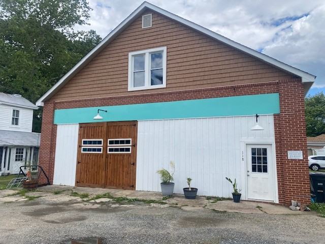 118 Bancroft Ave #201 - Photo 4 of 16