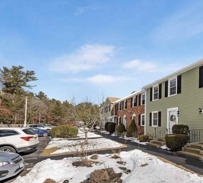 848 Plain St #45 - Photo 3 of 23