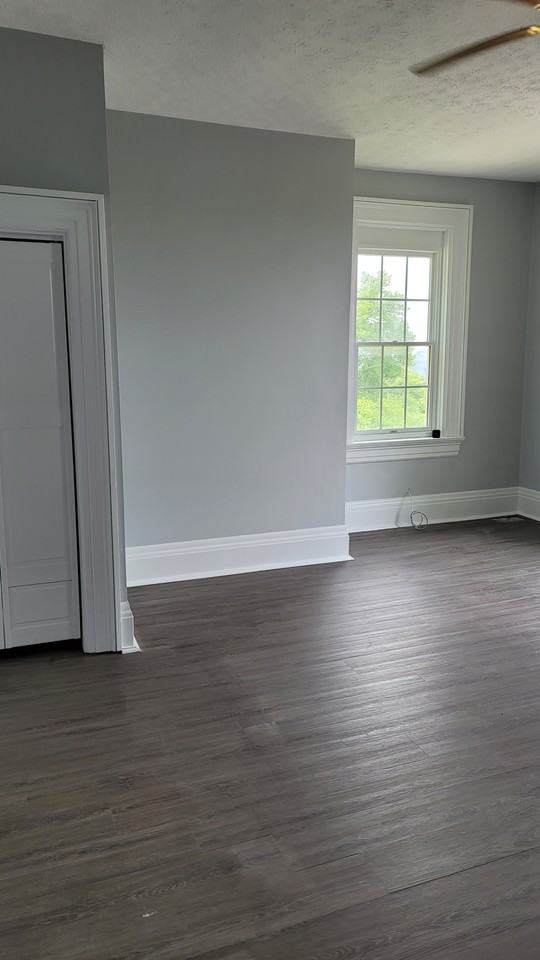 428 Sunnyside Ave #2 - Photo 4 of 18