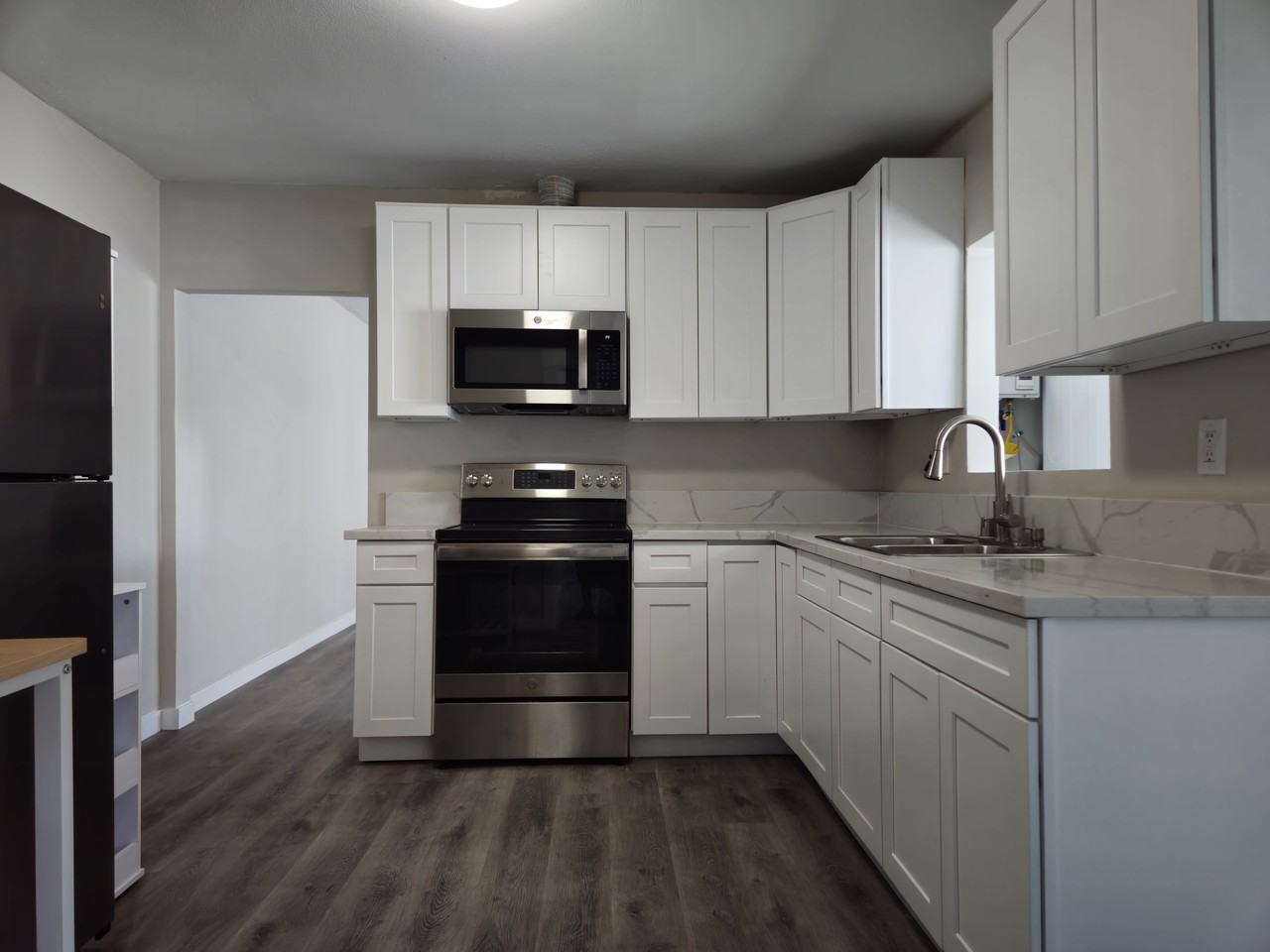 211 W Avenue 26 #NA - Photo 3 of 12