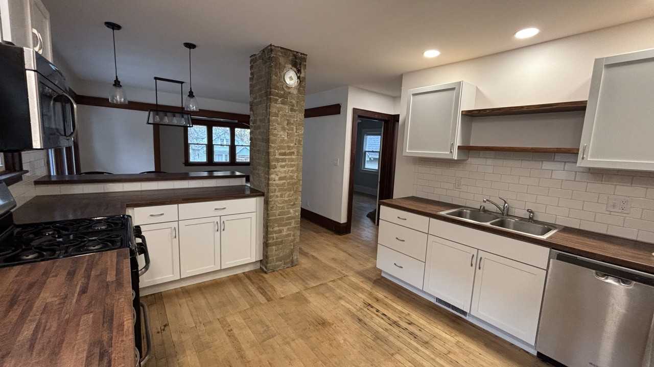 3602 N Dr William Finlayson St #A - Photo 2 of 11