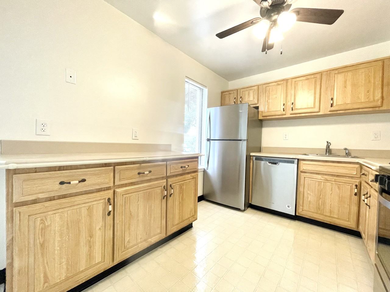 5860 Thunder Hill Rd #2 - Photo 3 of 19