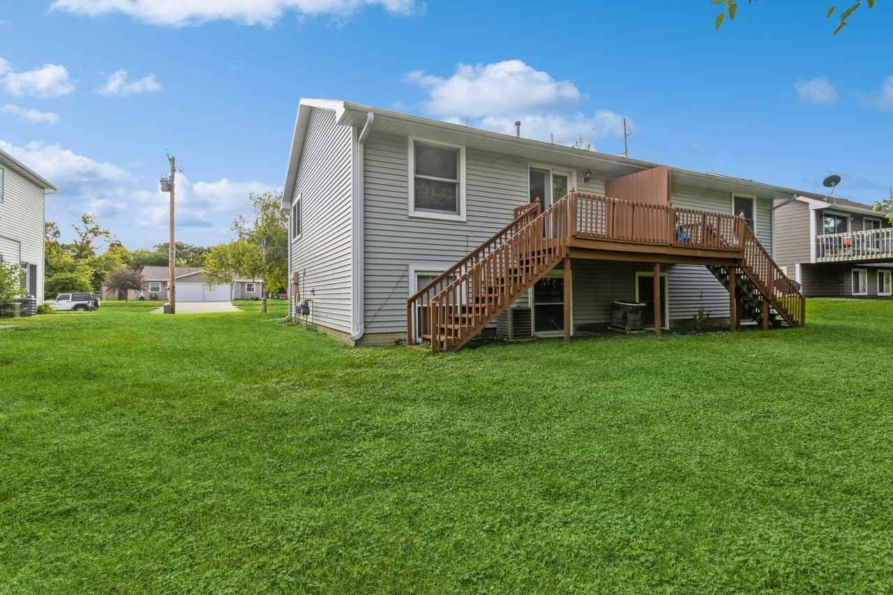 1013 Delaware Ave #1013 - Photo 3 of 24