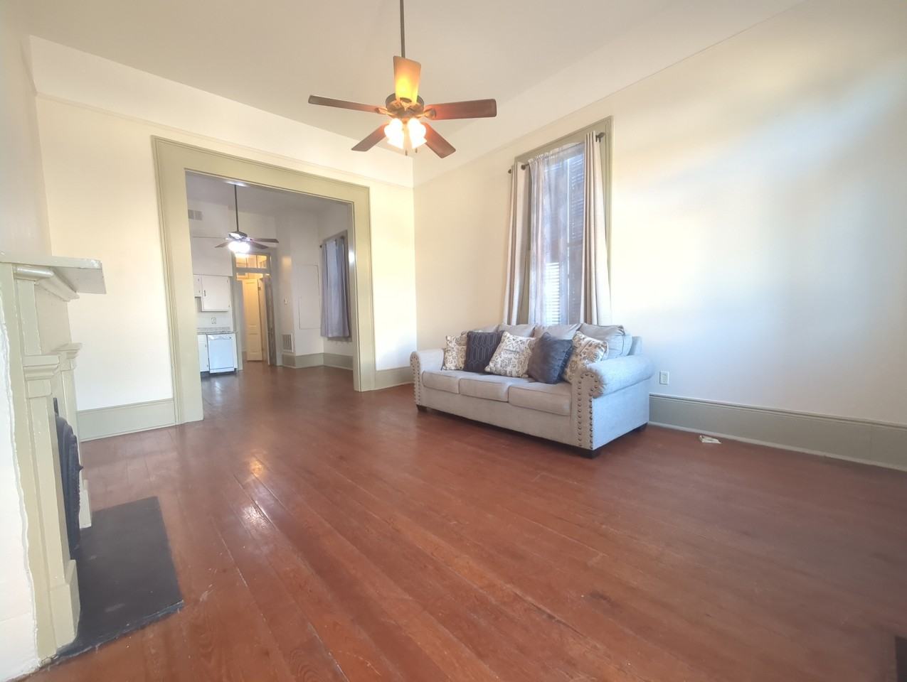 1434 N Derbigny St #1434 - Photo 4 of 18