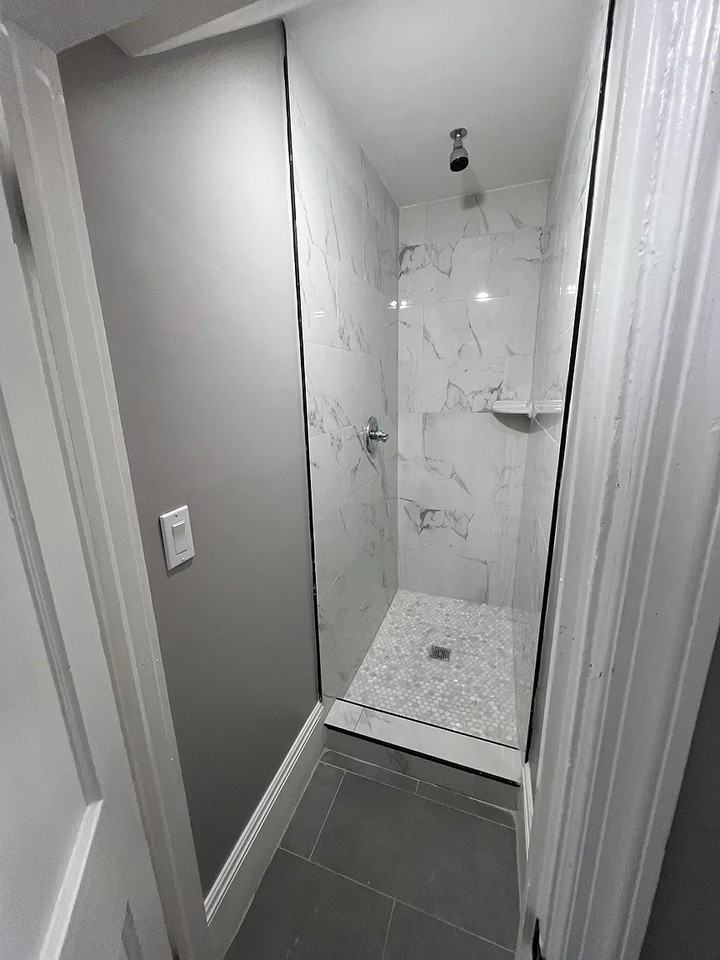 703 Newington Ave #1F - Photo 6 of 10