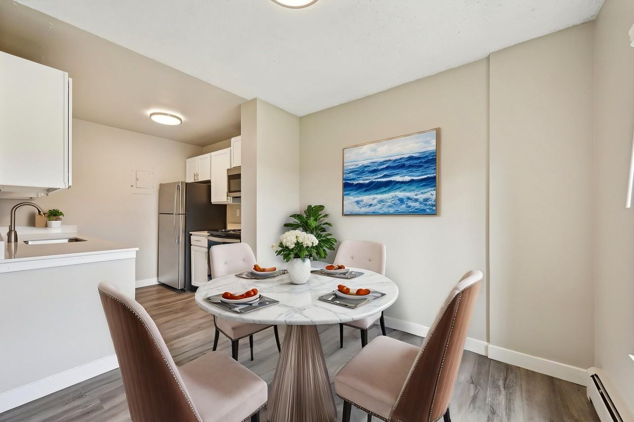 3300 Tamarac Apartments - Photo 2 of 32