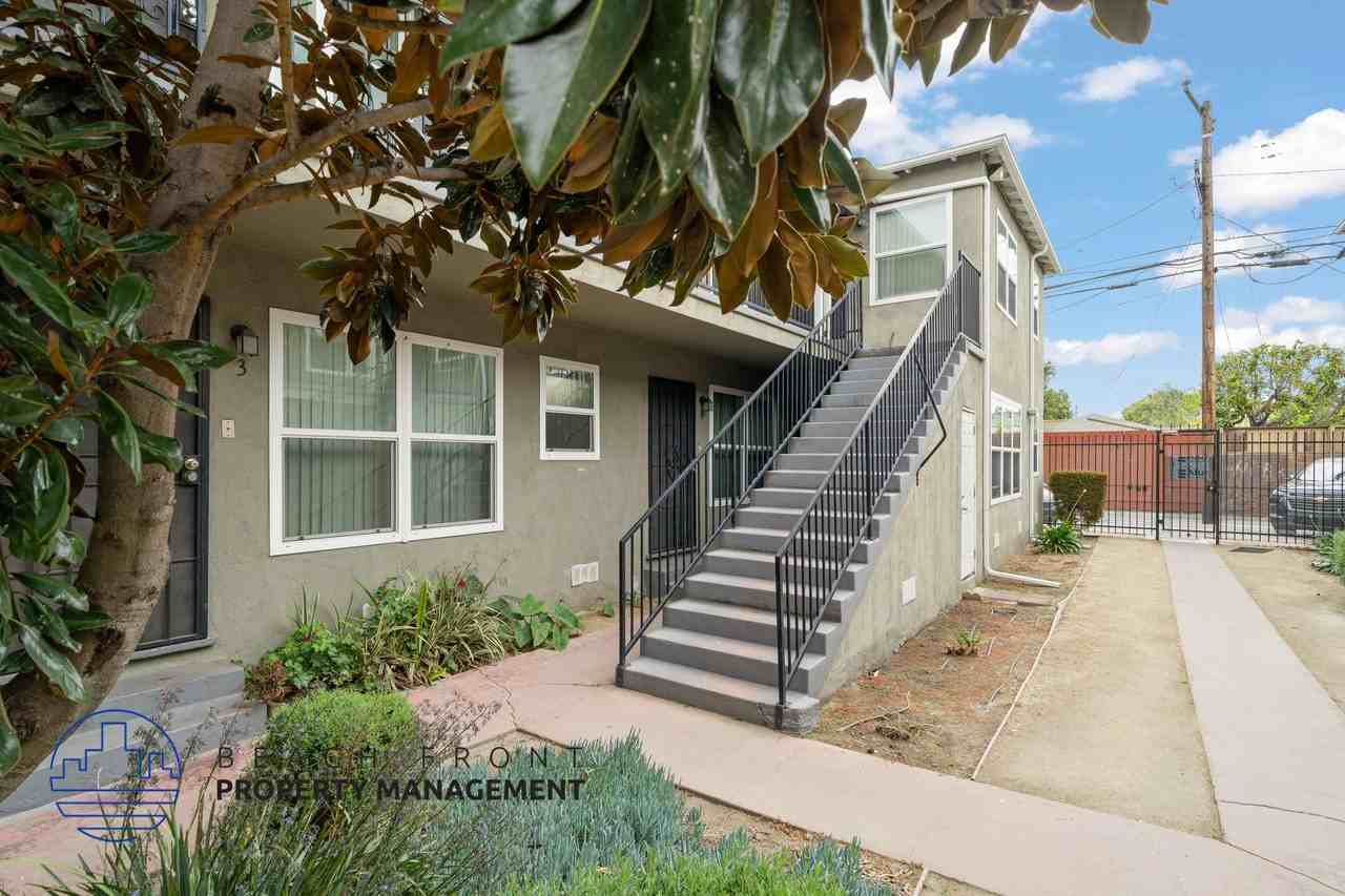 2070-2080 Magnolia Ave. - Photo 6 of 10