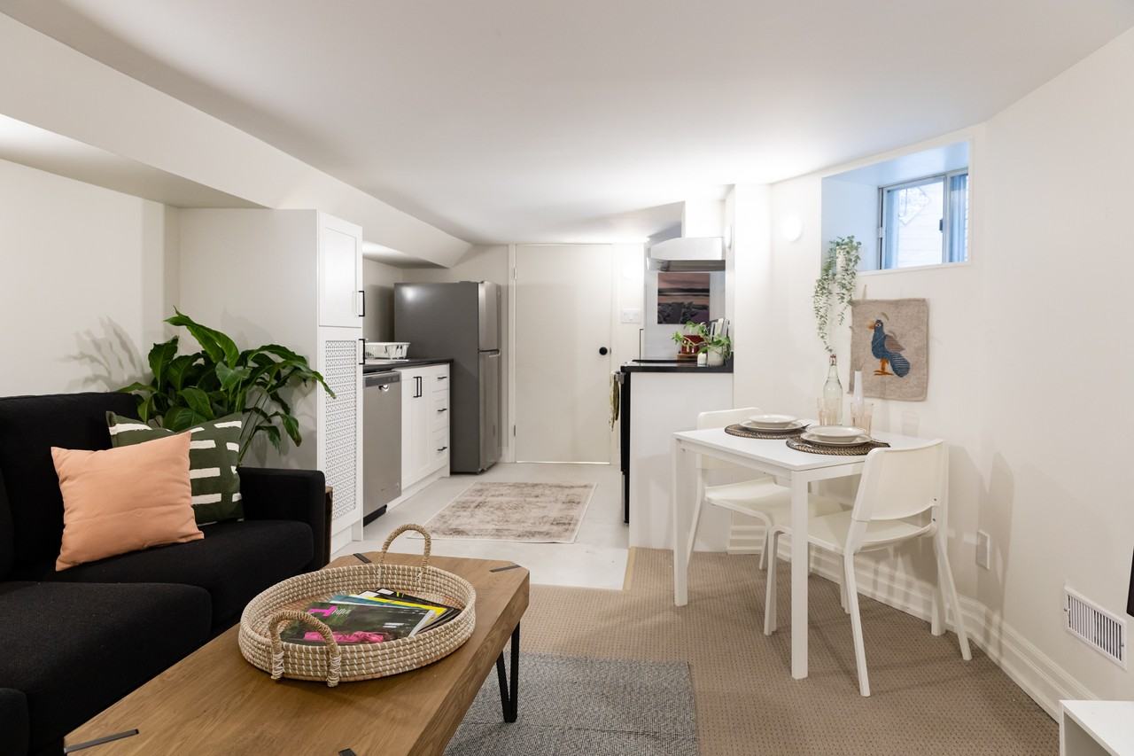 56 Marchmount Road #B - Photo 5 of 17